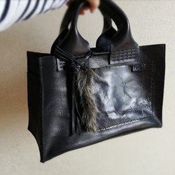 square tote Ｓ　ブラック　オイルワックスレザー 8枚目の画像