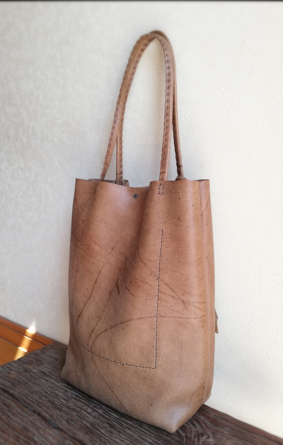 simple tote 縦長　ベージュブラウン　kuduleather 7枚目の画像