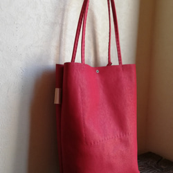 simple tote 縦長　レッド　ピッグスキン 7枚目の画像