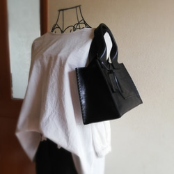 【受注制作】square tote Ｓ　ブラック　オイルワックスレザー 7枚目の画像