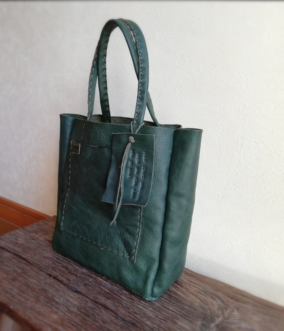 square mini tote　グリーン　オイルシュリンクレザー 2枚目の画像