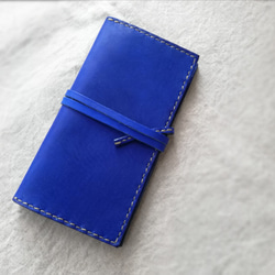 simple wallet　オイルヌメ　コバルトブルー 1枚目の画像