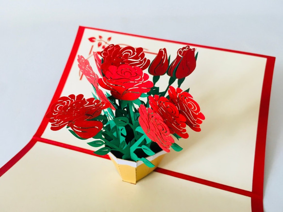 ポップアップカード　手作り切り紙　立体カード レッドローズ 4枚目の画像