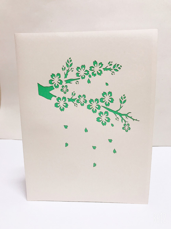 無料ラッピング！ポップアップカード　シンプル！手作り切り紙立体カード　桜 ホワイトデザイン2 9枚目の画像