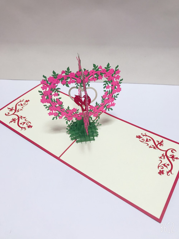 ポップアップカード 可愛い！手作り切り紙立体カード　ハート花と鳥 7枚目の画像