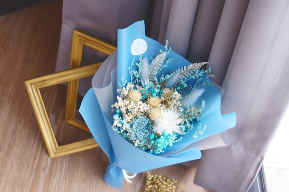『麋花Amor Floral』藍色多瑙河乾燥花束/婚禮小物 探房禮 二次進場 新娘  韓式花束 送客 拍照道具 乾燥 第3張的照片