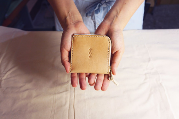 手縫植鞣方形零錢包-靜葉 第4張的照片