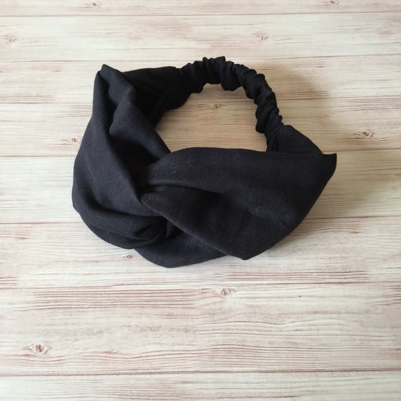 雙紗交叉頭巾（黑） 第1張的照片
