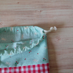ミニ巾着（小さいうさぎといちご＆赤チェック）コップ袋 4枚目の画像