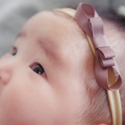 ベビーヘアバンド  ～インフィニティリボン～ 新生児 赤ちゃん ギフト 3枚目の画像