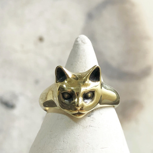 純金猫とネズミと揺れるシャム猫リング 金色猫リング 指輪・リング gush 通販 8487501｜Creema(クリーマ)