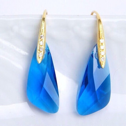 搖擺卡布里島藍色耳環施華洛世奇 SV925 方晶鋯石 [金色] 第1張的照片
