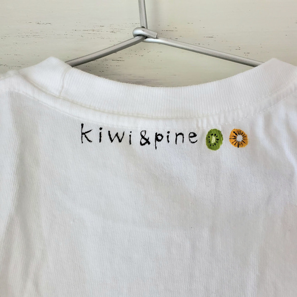「キウイパイン-kiwi & pine-」ペイントTシャツ 7枚目の画像