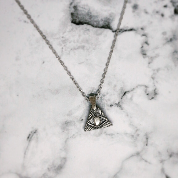 古代エジプトの幾何学三角形の目925スターリングシルバーネックレス