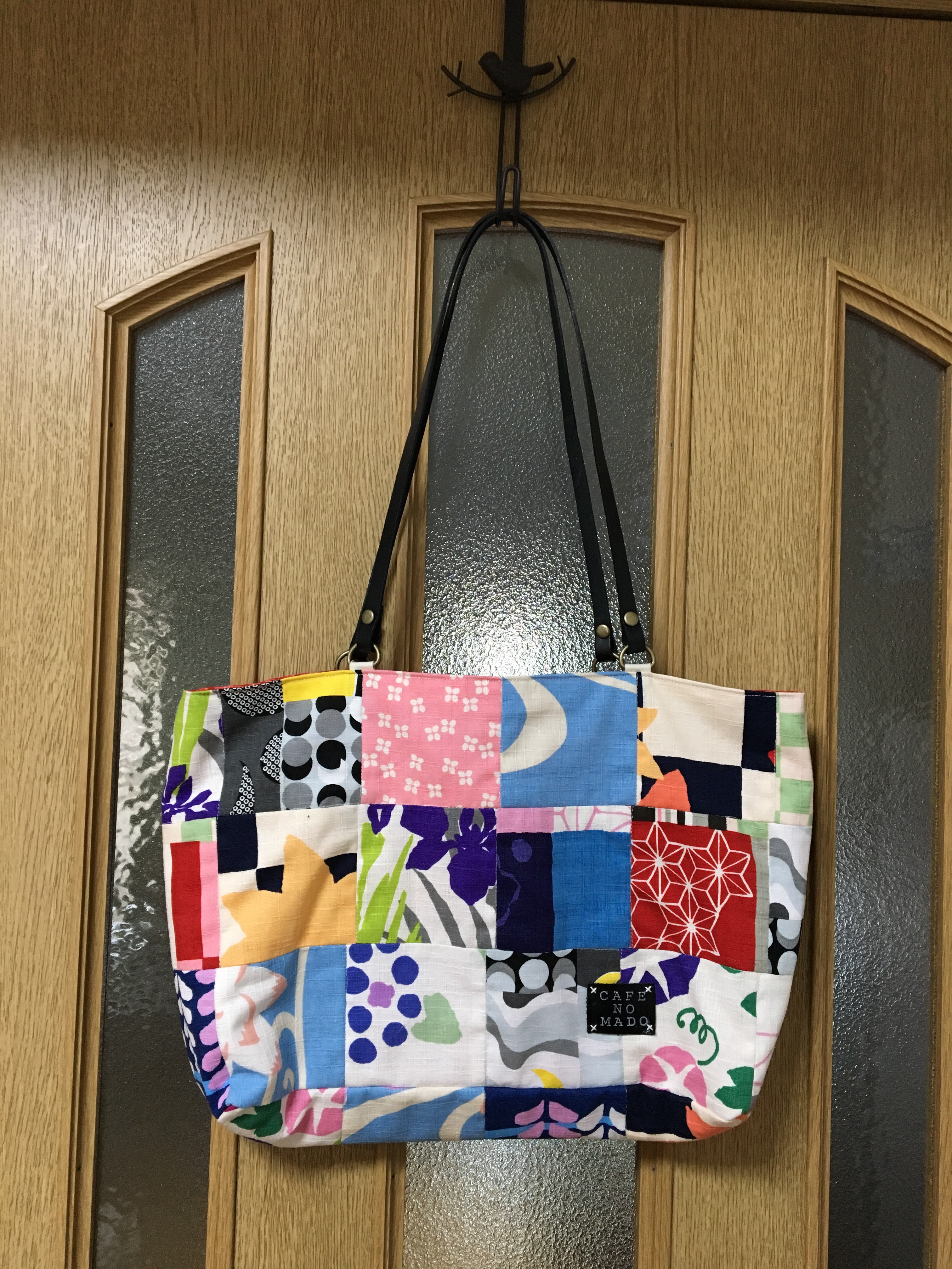 Creema限定 お出かけトート カフェの窓(月夜)