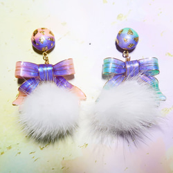 Miss Paranoid 偏執狂小姐 漸層蝴蝶結與毛球 樹脂耳環成對販售 925銀針 第2張的照片