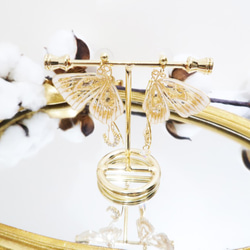 Miss Paranoid 偏執狂小姐 透白金箔蝴蝶樹脂耳環 925銀/鋼針 第9張的照片