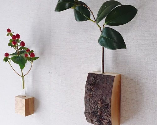 磁石で簡単取り付け！木の壁掛け一輪挿しサクラ 一輪挿し・花瓶・花器
