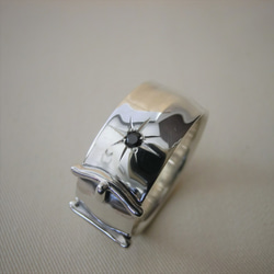 腰帶環，由 925 銀製成。搭配黑色尖晶石、扣環 第7張的照片