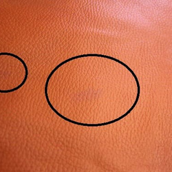 ころんとしたフォルムの本革(レザー)ミニハンドバッグ　やわらかシュリンクオレンジ 5枚目の画像
