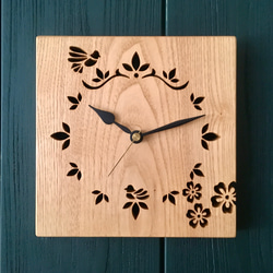 鳥と葉模様の透かし彫り時計／四角／クリ【送料無料】※受注制作品 3枚目の画像
