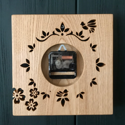鳥と葉模様の透かし彫り時計／四角／クリ【送料無料】※受注制作品 5枚目の画像