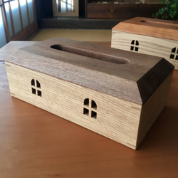 黒い屋根のお家のティッシュケース 4枚目の画像