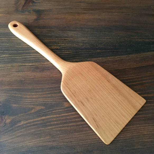 木のフライ返し　山桜 4枚目の画像