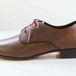 『SLOW ONE』〜職人が作るBasic好きのための革靴〜セミオーダー靴 3枚目の画像