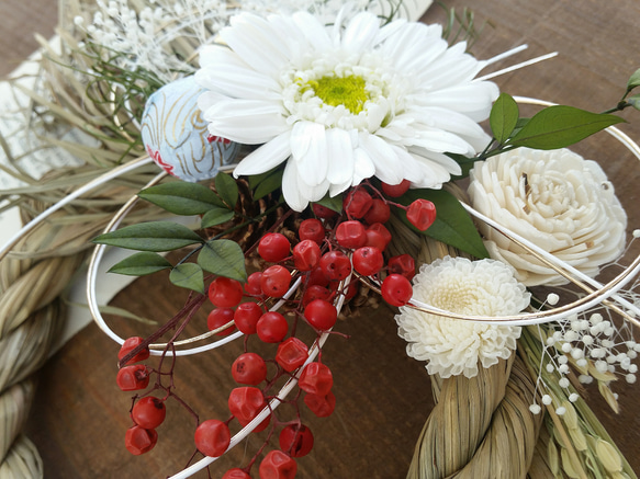 お正月飾り＊ダリアとペッパーベリーのしめ縄wreath 3枚目の画像
