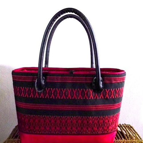 博多織名古屋帯・トートバッグ・赤と黒・ポーチ付き トートバッグ  