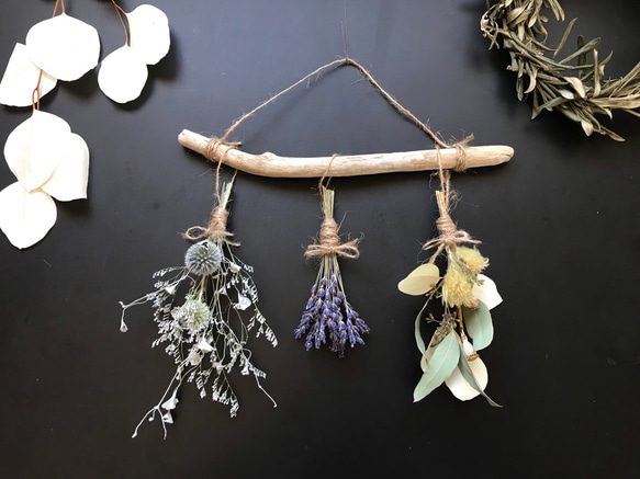 流木とドライフラワースワッグ〜lavender〜 1枚目の画像