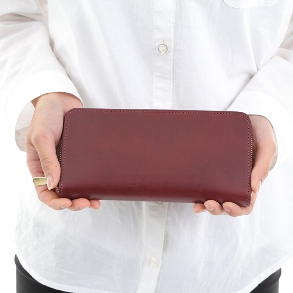 ラウンドファスナー長財布（ブッテーロ・ワイン）
