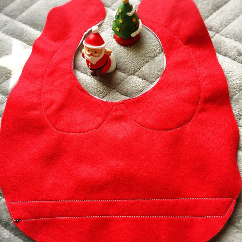 ☆Xmas＊°☆サンタスタイ スタイ・よだれかけ R＊mama 通販