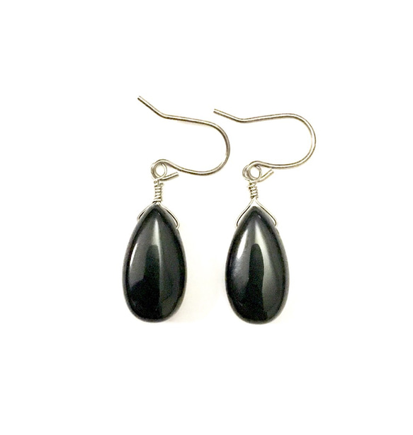 再次上架 BLACK ONYX DROP 耳環 / 鈦掛鉤 第4張的照片