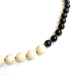 Riverstone × Onyx × MetalBeads necklace 2枚目の画像