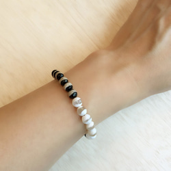 Light&Shadow/2 colors of Agate × Onyx bracelet 3枚目の画像