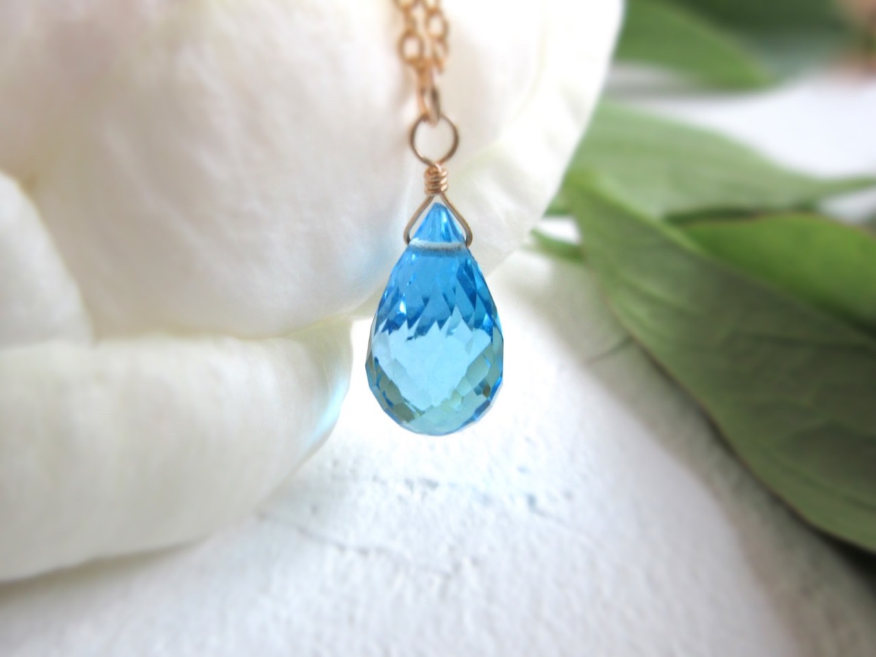 【11月の誕生石】12mm美粒「スイスブルートパーズ」14kgfネックレス