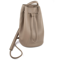 Blanc de Blancs bucket backpack- warm grey 3枚目の画像