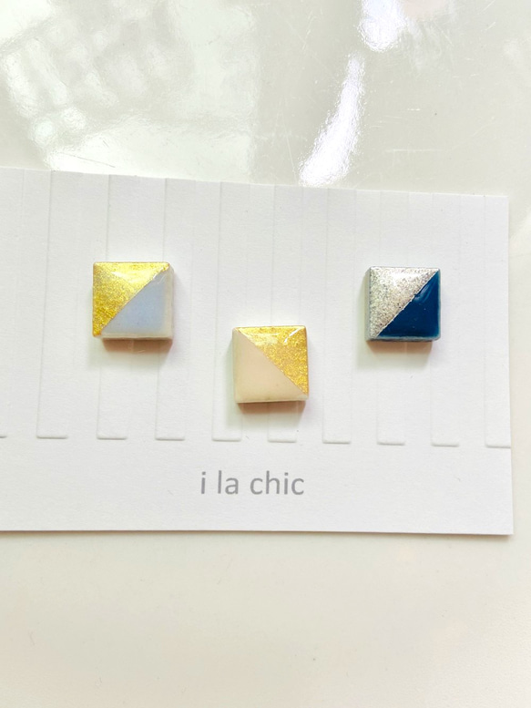 【みず＊きなり＊こん】　バイカラースクエア美濃焼タイル　ノンホールピアス（ピアス可） 1枚目の画像