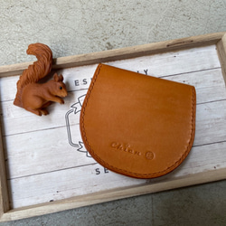 【Chien 革製】馬蹄型零錢包 植物鞣牛皮--三色可選 第6張的照片