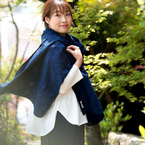 藍染　スラブコットンストール　手織りストール　オーガニック綿100% 先染 Organic Cotton 藍染 ストール【ボタニカル織り柄】 マフラー