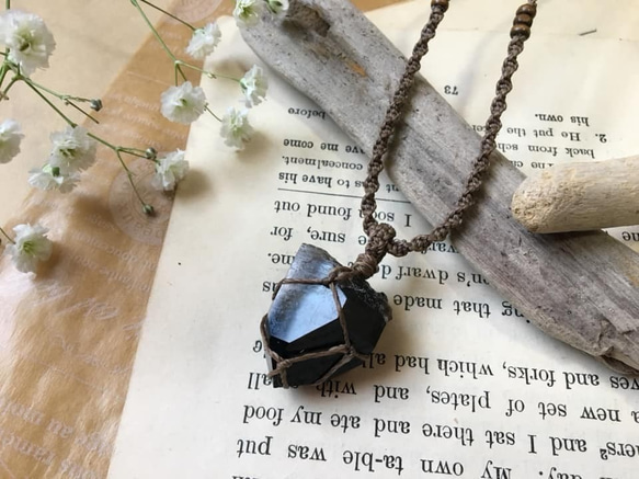 持ち込み石オーダー】マクラメ編みペンダント（石包み）｜天然石