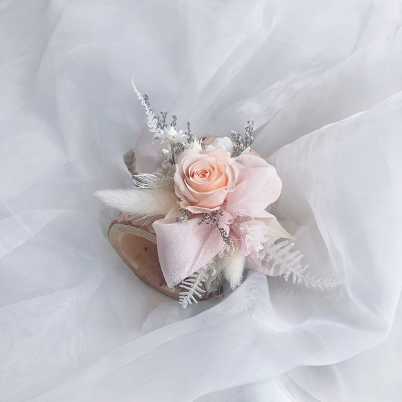 永生玫瑰手腕花- 粉蕾絲緞帶 第1張的照片