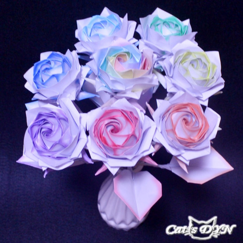 ①レインボーとグラデーションローズ（折り紙の薔薇の花