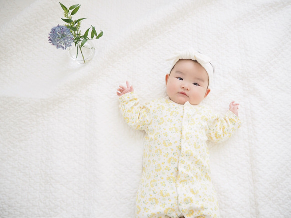 再販5]着心地のよいミモザ柄のロンパース ベビー服 nunu 通販 9152751