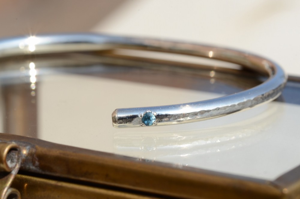 輝きと共に～ブルートパーズ～