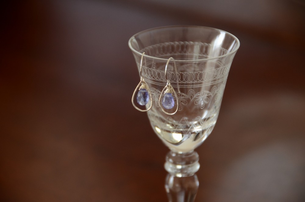 銀の雫～タンザナイト～