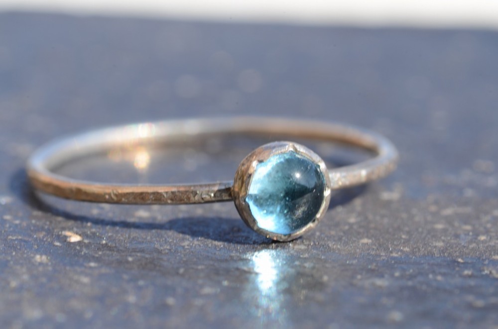 銀色の小さな物語～ブルートパーズ～