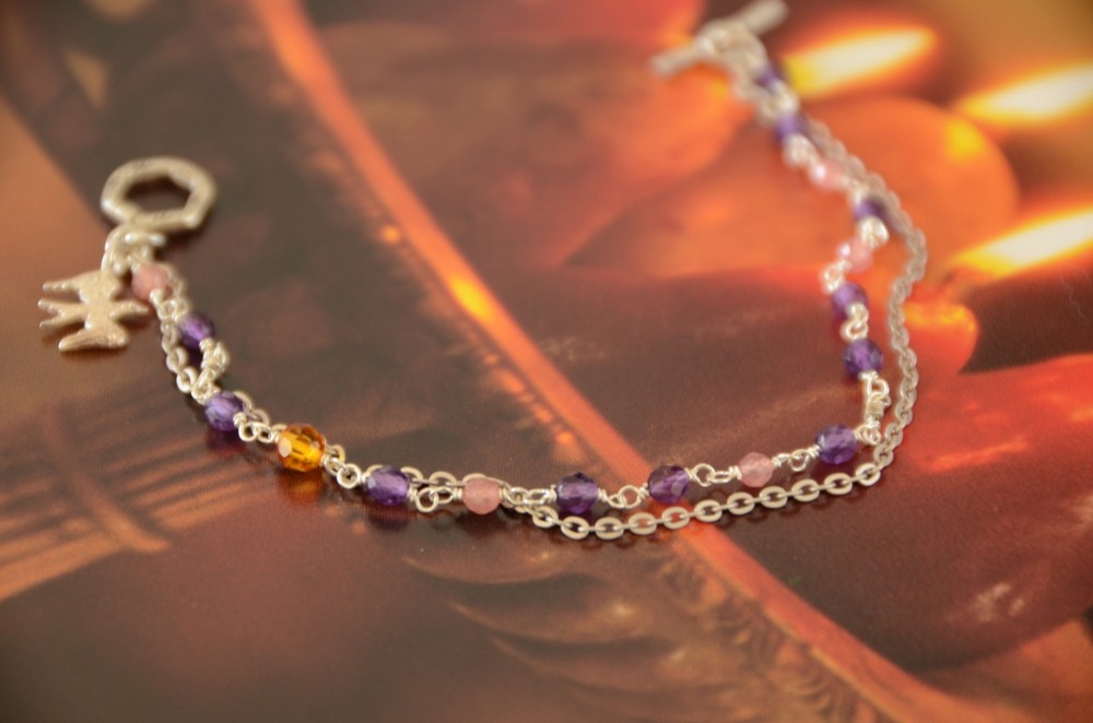 秋の日のツバメ